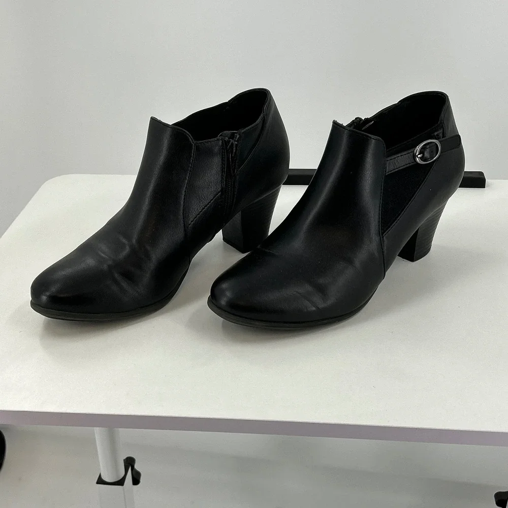 Croft & Barrow Black Ankle Boots Womens Size 9 Block Heel Side Zip Comfort Boots